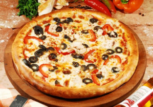 Pizza Taraneasca